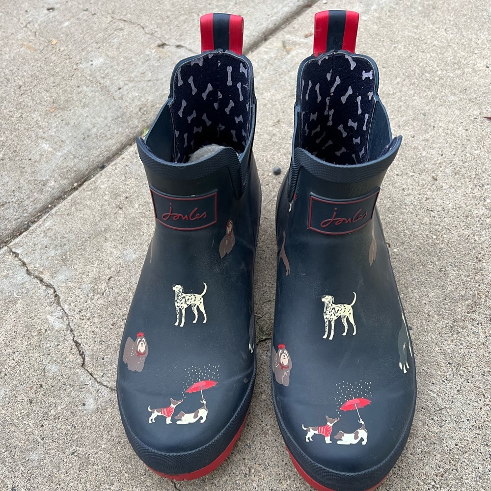 rain boots